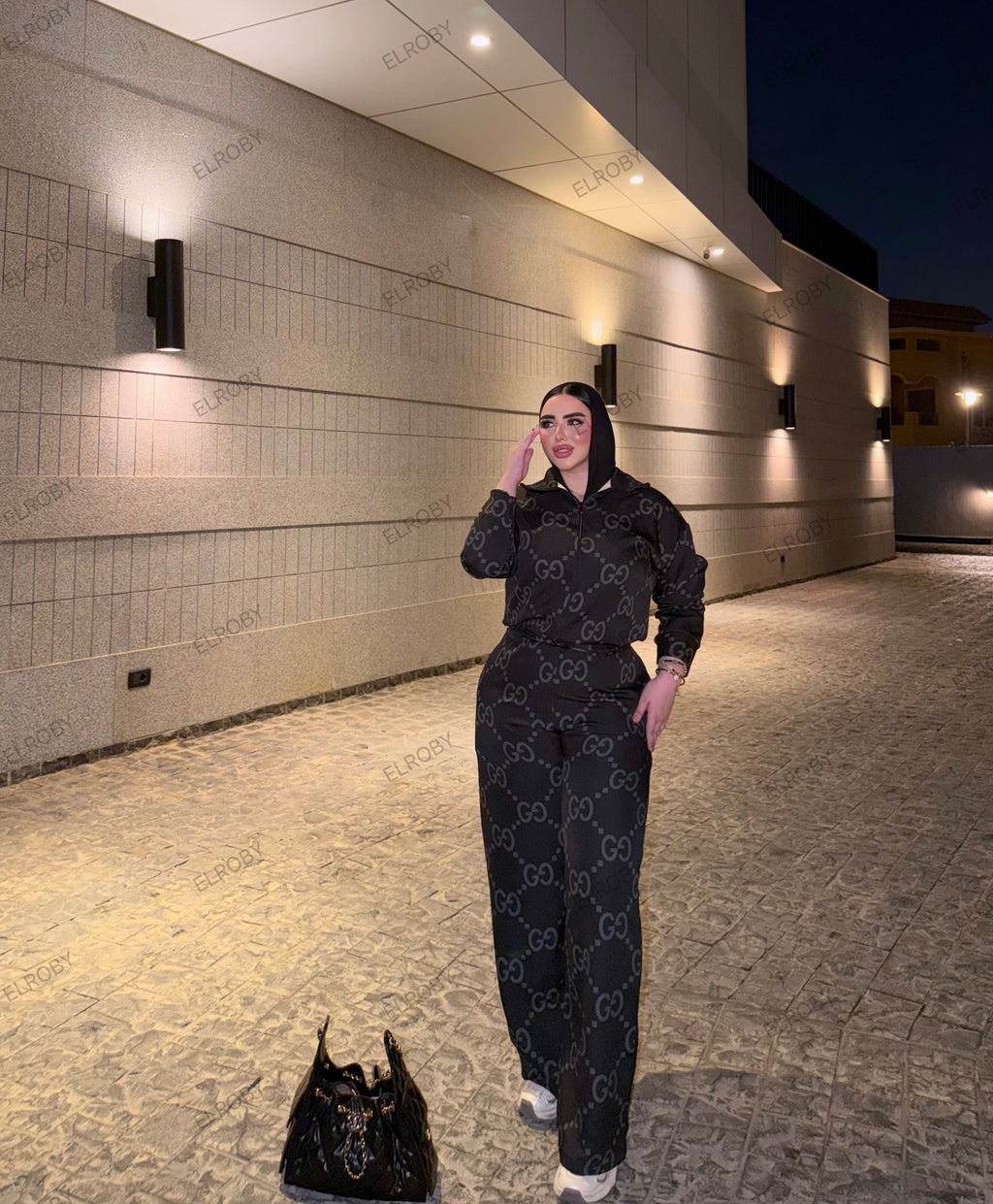 سوت حريمي روزالين فري سايز بسوستة وبنطلون واسع