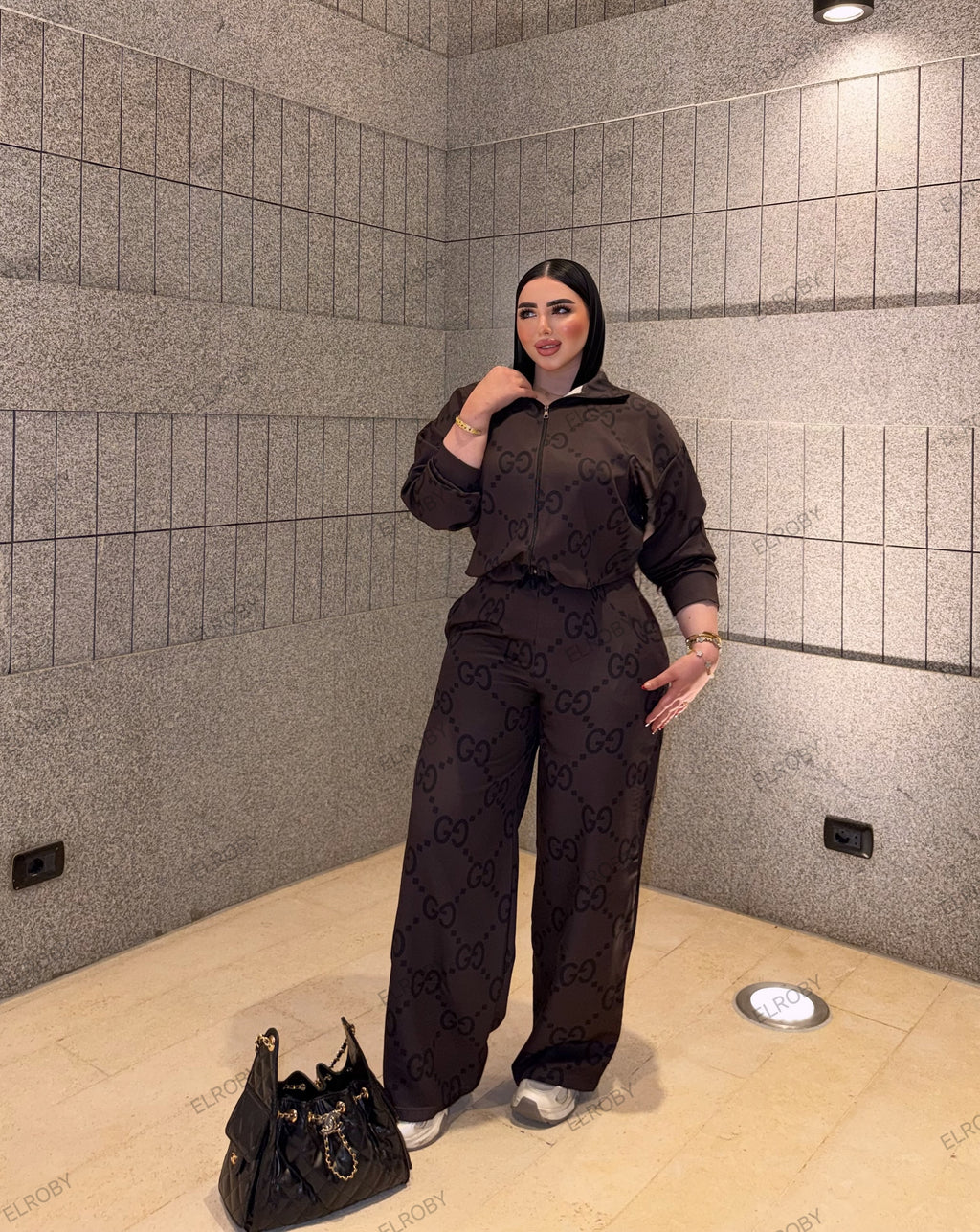سوت حريمي روزالين فري سايز بسوستة وبنطلون واسع