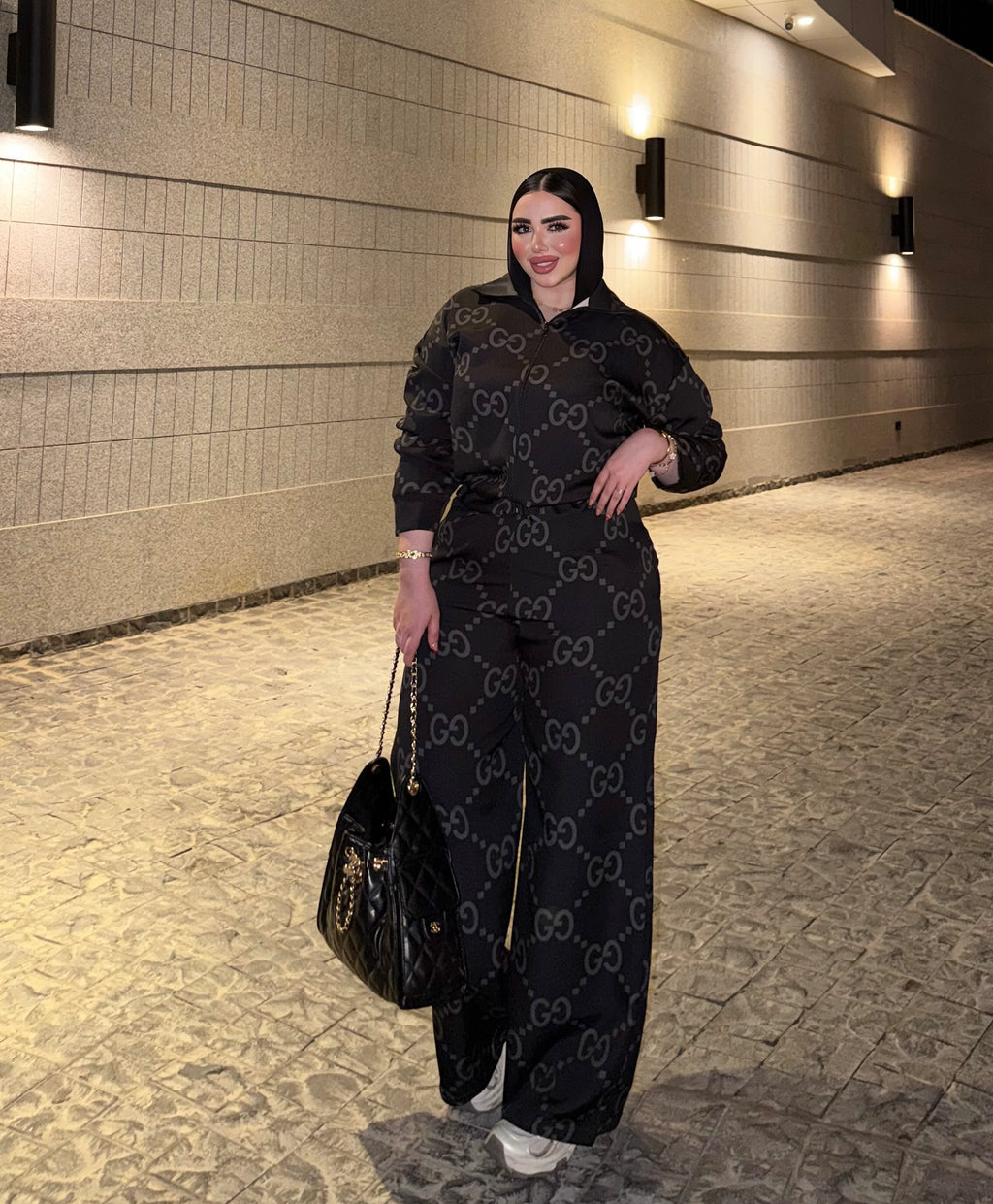 سوت حريمي روزالين فري سايز بسوستة وبنطلون واسع